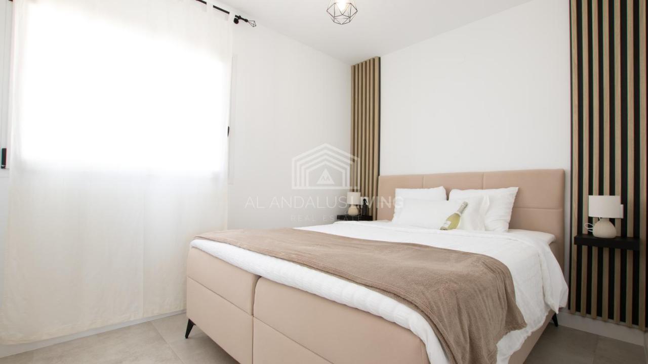 Panoramic Sea Views And Direct Access To The Beach From The Community In Torrenueva Apartment มาลากา ภายนอก รูปภาพ