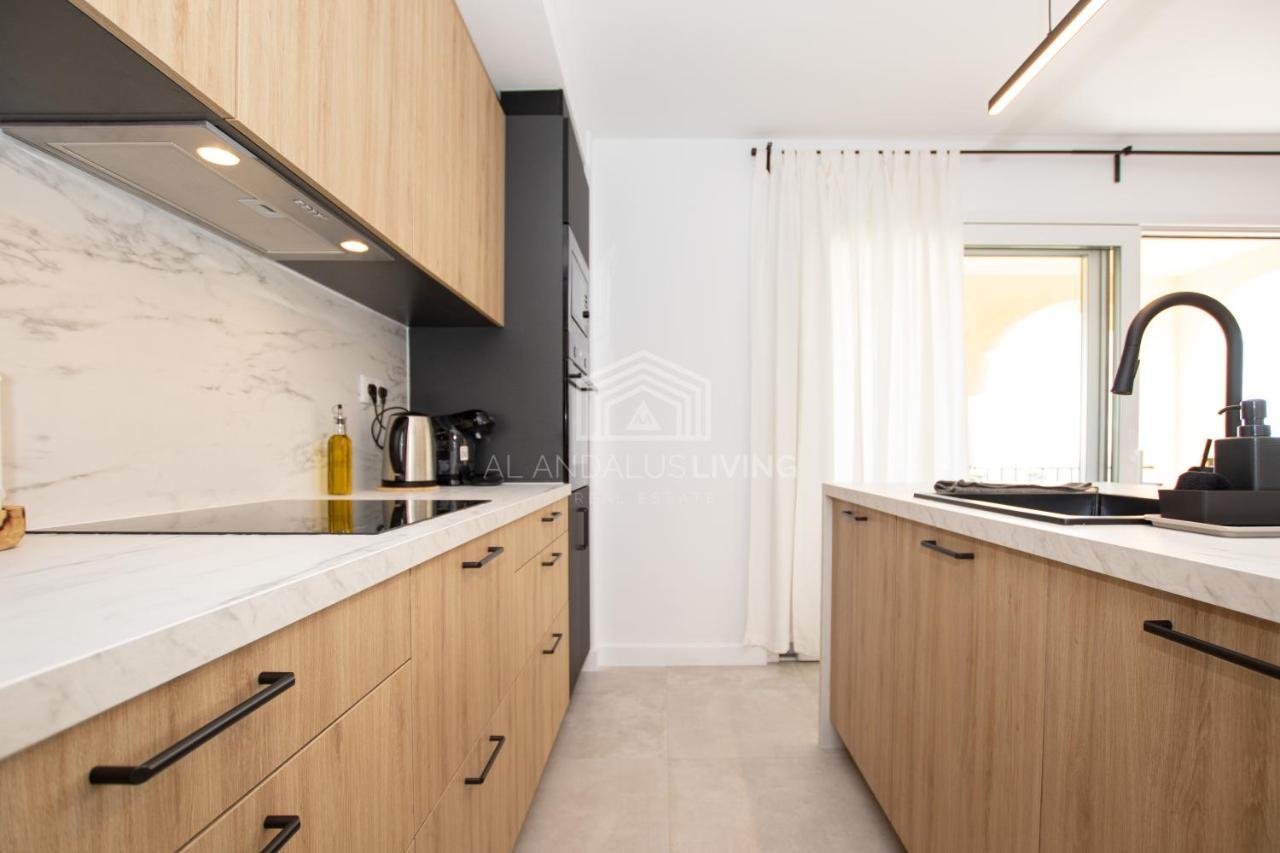 Panoramic Sea Views And Direct Access To The Beach From The Community In Torrenueva Apartment มาลากา ภายนอก รูปภาพ